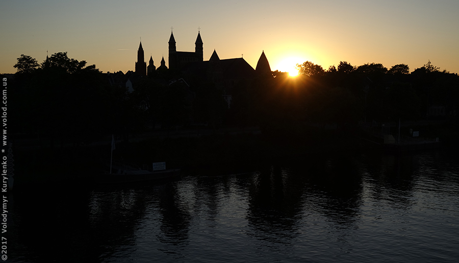 photo from slideshow